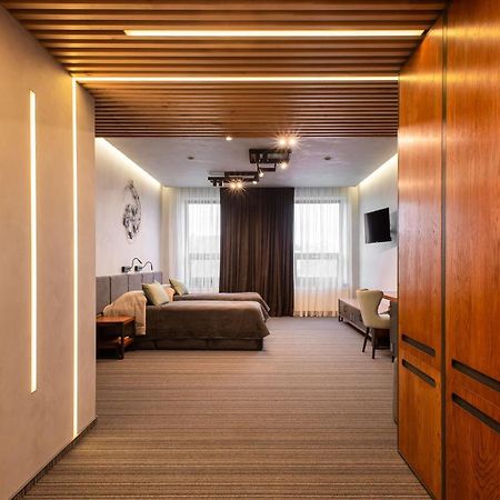Mojo Boutique Hotel Lutsʼk Eksteriør billede