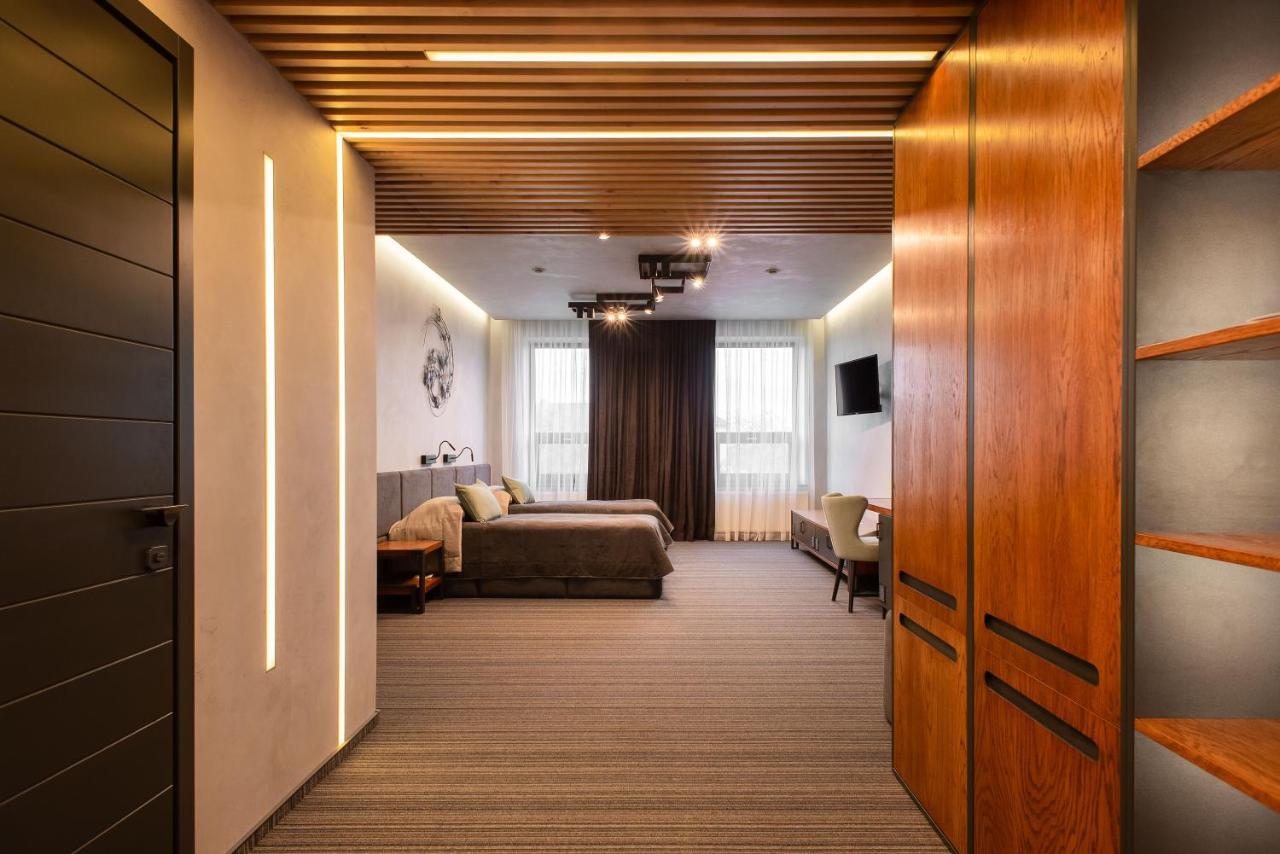 Mojo Boutique Hotel Lutsʼk Eksteriør billede