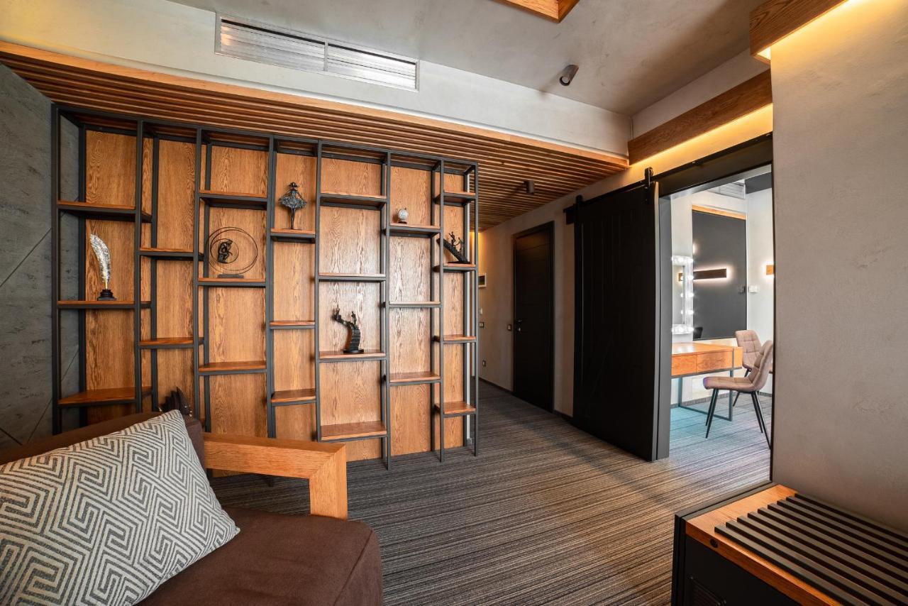 Mojo Boutique Hotel Lutsʼk Eksteriør billede