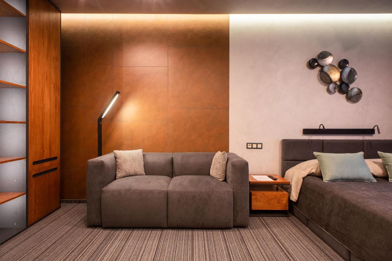 Mojo Boutique Hotel Lutsʼk Eksteriør billede